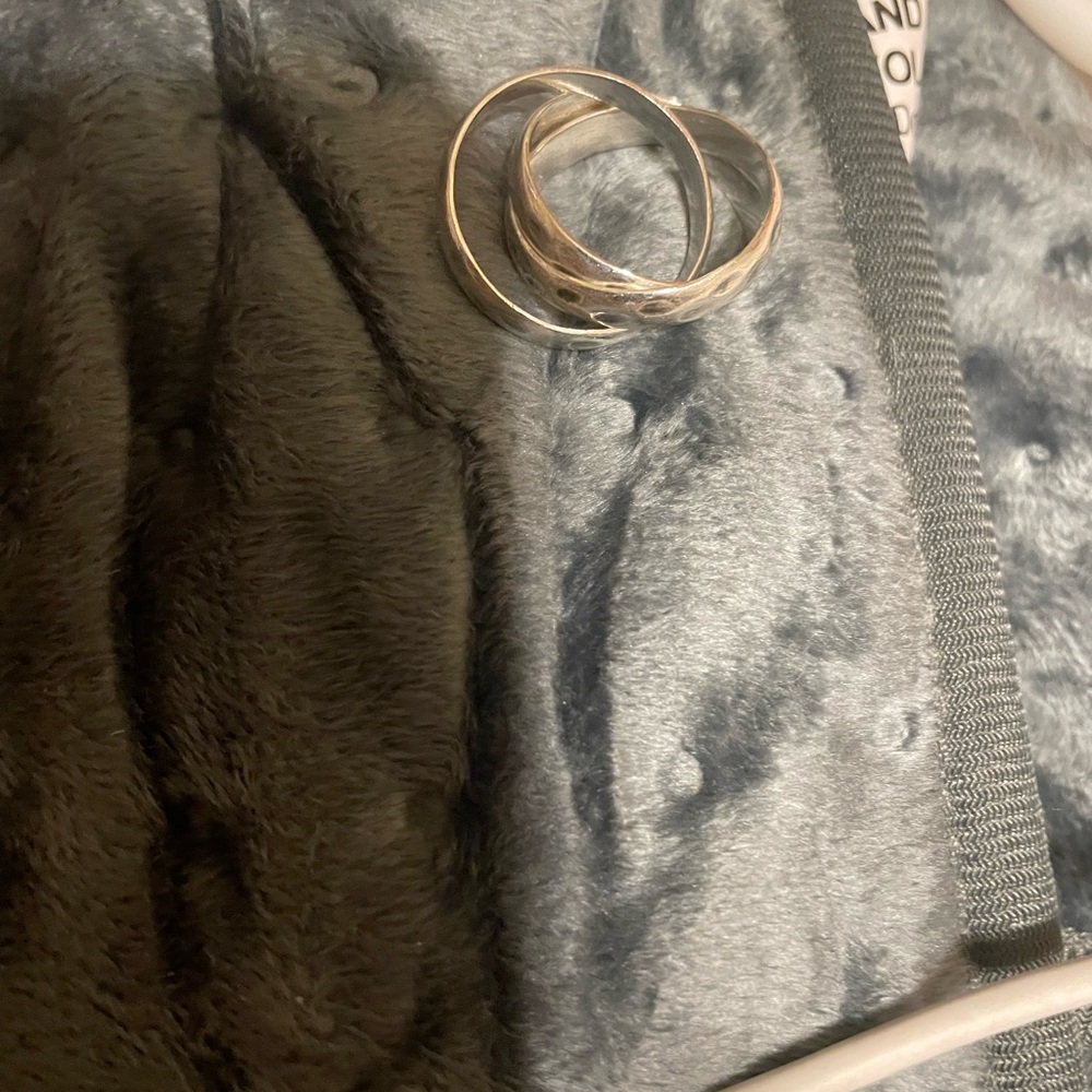 Silver Patterned Ring - image 4